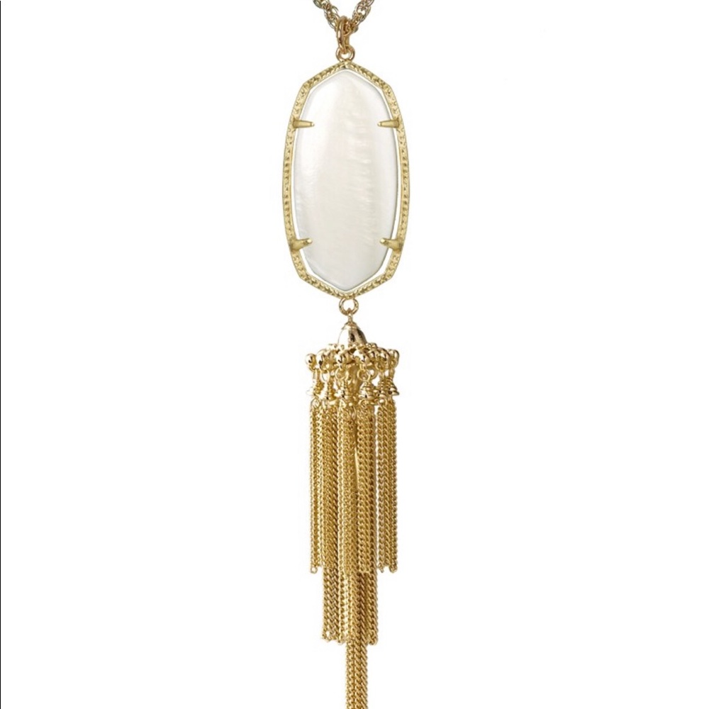 Kendra Scott Rayne Necklace in White Pearl